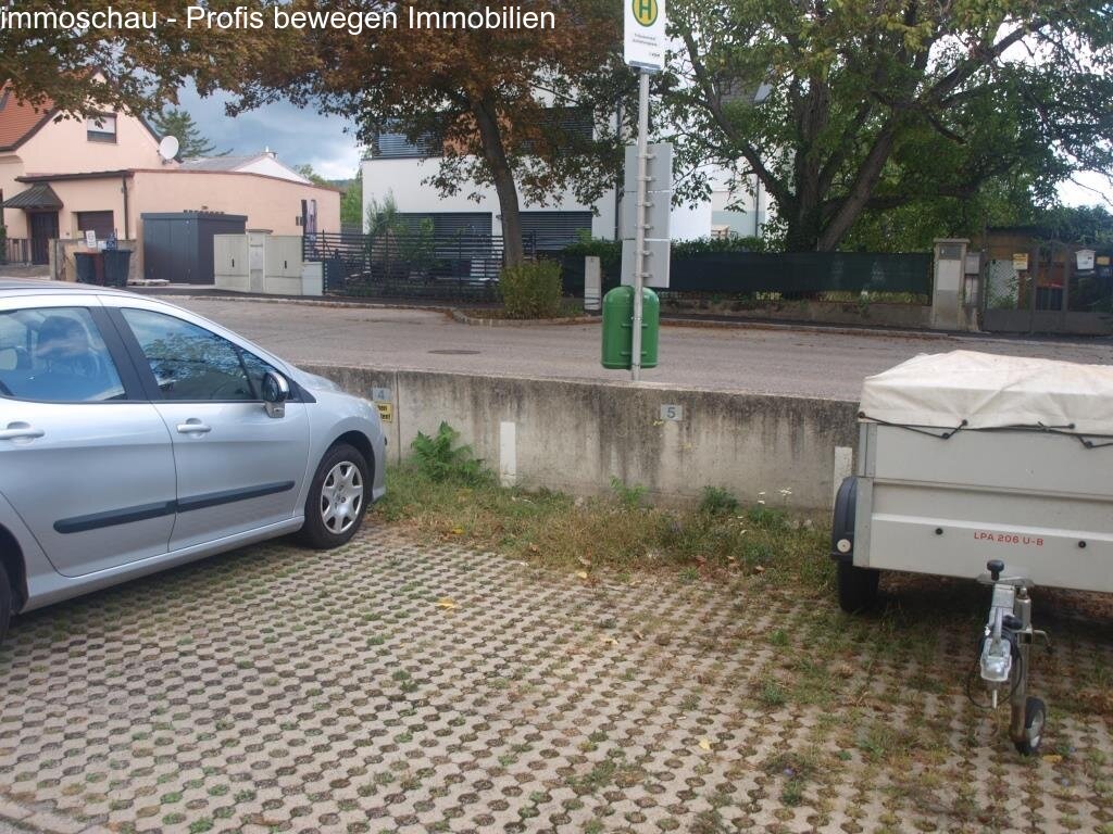 Autoabstellplatz Nr.5 im Freien